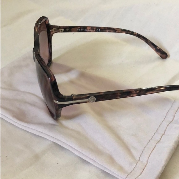 Tory Burch Brown Sunglasses - Picture 5 of 8